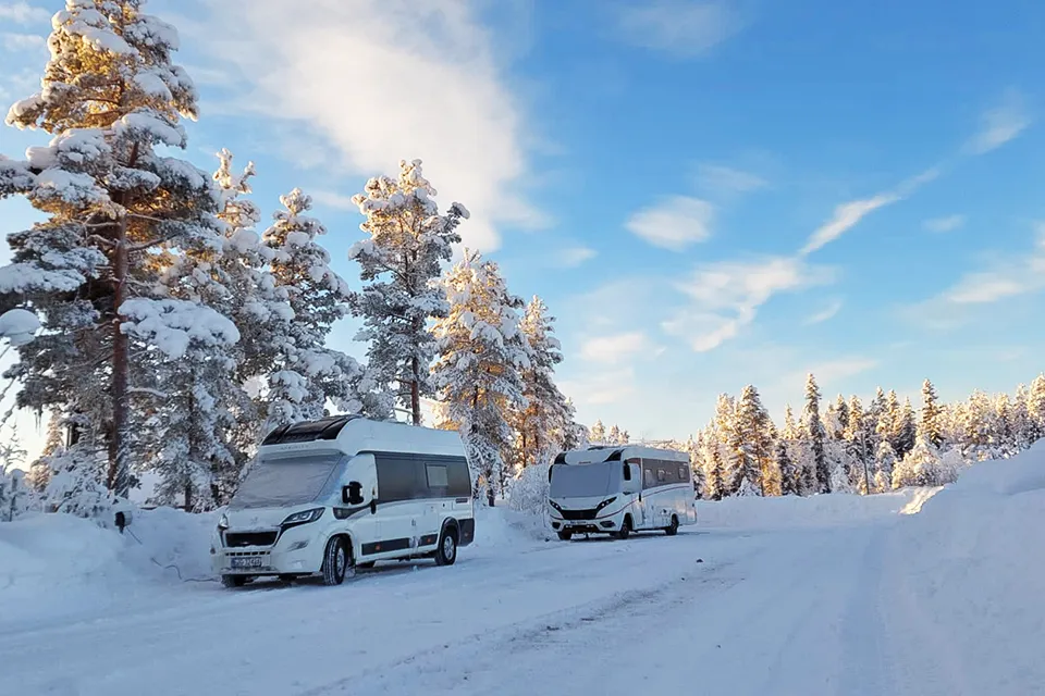 Nederhögen Vildmarkscenter - camping i vintertid